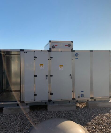 montaje de Unidades de Tratamiento de Aire